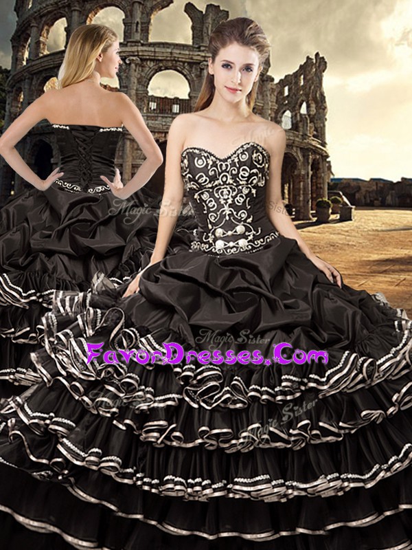 Romantic Sleeveless Floor Length Ruffled Layers Lace Up Quinceanera Dress with Black