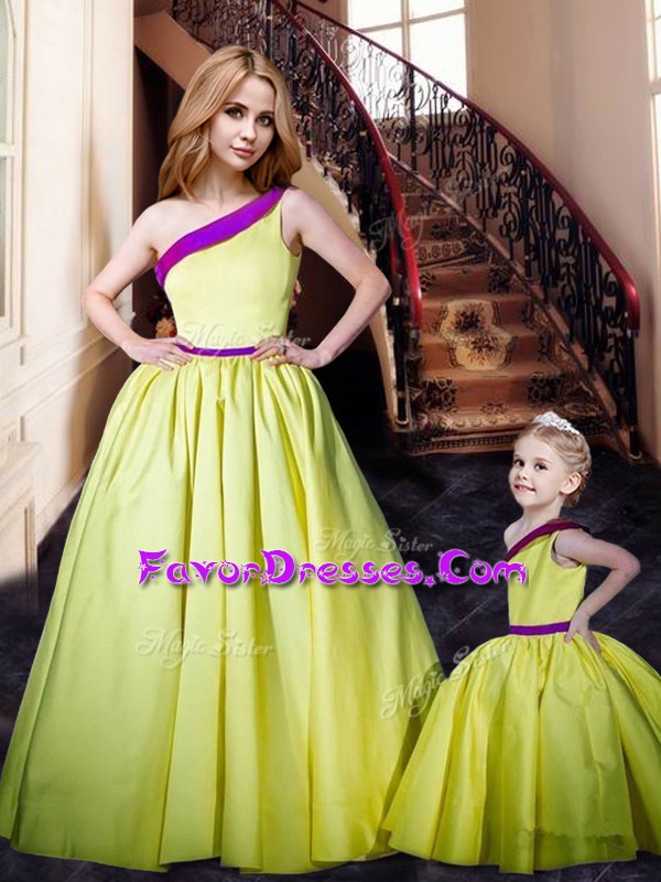 Hot Sale A-line Prom Dress Yellow One Shoulder Satin Sleeveless Floor Length Lace Up
