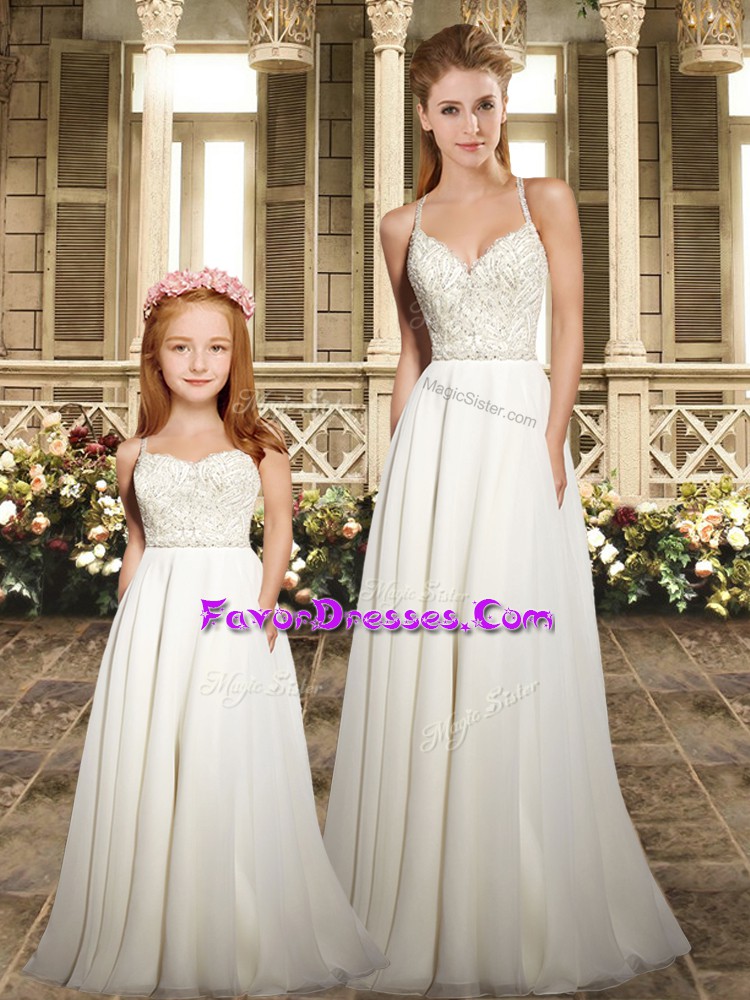  White Tulle Criss Cross Spaghetti Straps Sleeveless Quince Ball Gowns Sweep Train Appliques and Embroidery