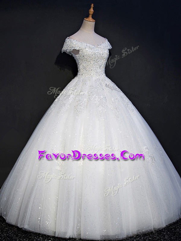 Fashion Off The Shoulder Sleeveless Lace Up Wedding Gown White Tulle