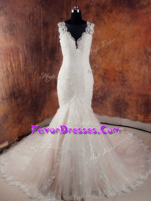 Sexy White V-neck Side Zipper Beading and Lace Wedding Gowns Court Train Sleeveless