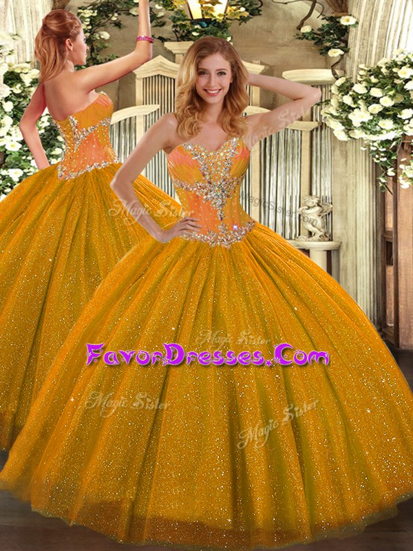  Gold Sweetheart Neckline Beading Vestidos de Quinceanera Sleeveless Lace Up
