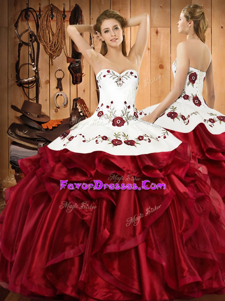 High End Wine Red Ball Gowns Organza Sweetheart Sleeveless Embroidery and Ruffles Floor Length Lace Up Sweet 16 Quinceanera Dress