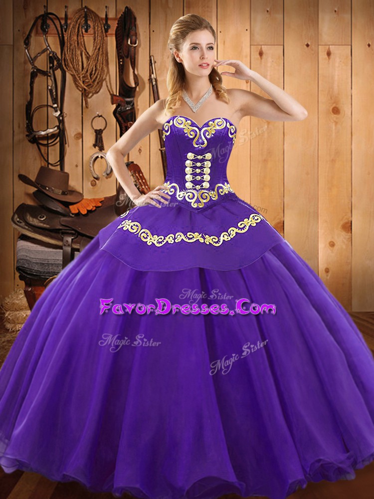  Sleeveless Floor Length Embroidery Lace Up 15 Quinceanera Dress with Purple