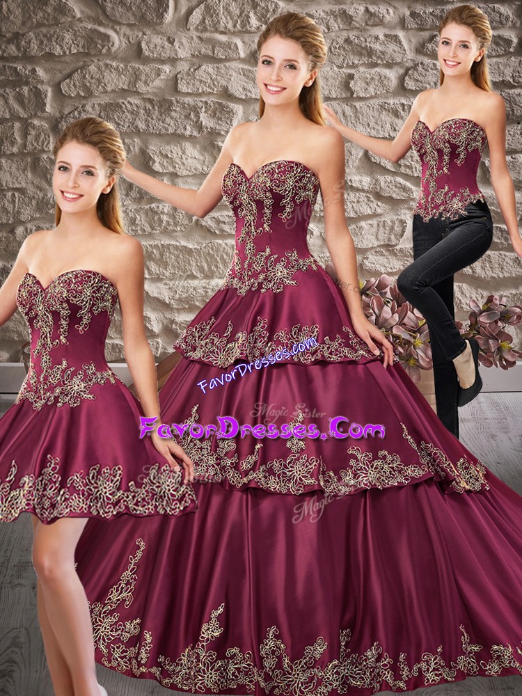  Sleeveless Appliques Lace Up Vestidos de Quinceanera with Burgundy Brush Train