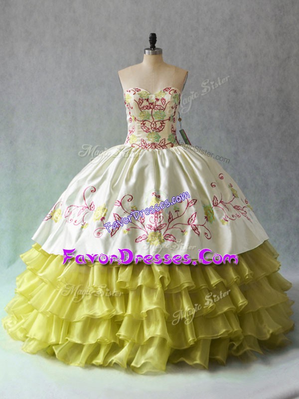  Yellow Green Ball Gowns Sweetheart Sleeveless Organza Floor Length Lace Up Beading and Ruffled Layers Vestidos de Quinceanera