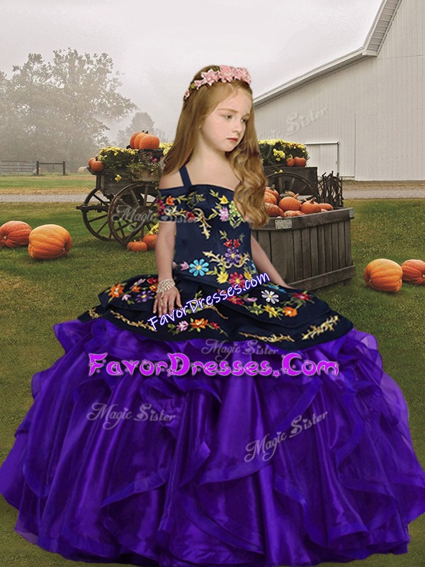  Organza Straps Sleeveless Lace Up Embroidery and Ruffles Little Girl Pageant Gowns in Purple