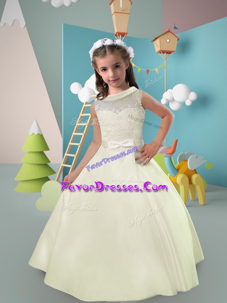 Decent Satin High-neck Sleeveless Clasp Handle Lace and Belt Flower Girl Dresses for Less in Light Yellow