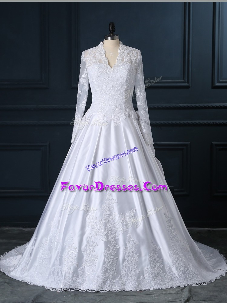 Hot Sale Long Sleeves Brush Train Lace Clasp Handle Wedding Dress