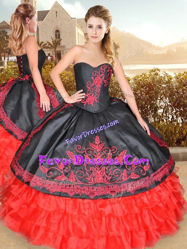  Floor Length Red Quinceanera Dresses Sweetheart Sleeveless Lace Up