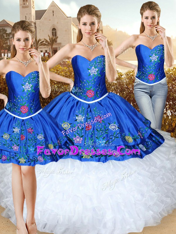 Delicate Blue Sleeveless Floor Length Embroidery Lace Up Quince Ball Gowns