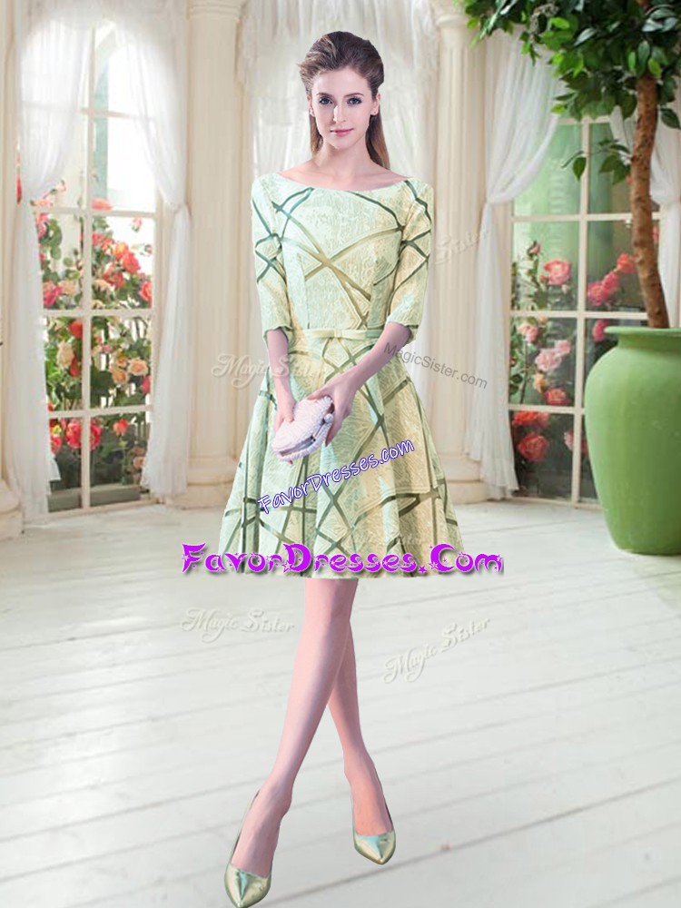 Delicate Yellow Green Half Sleeves Knee Length Ruching Lace Up Prom Evening Gown