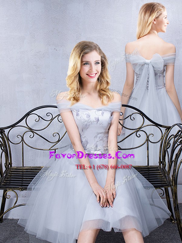 Excellent Off the Shoulder Short Sleeves Grey Sleeveless Knee Length Lace and Appliques and Belt Lace Up Wedding Party Dress