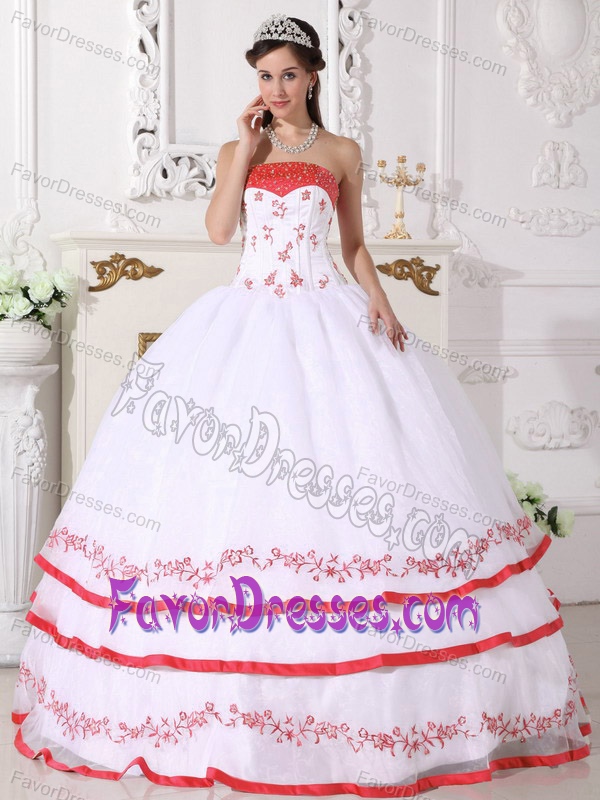 Nice White Strapless Beaded and Embroidery Sweet 16 Dresses Organza