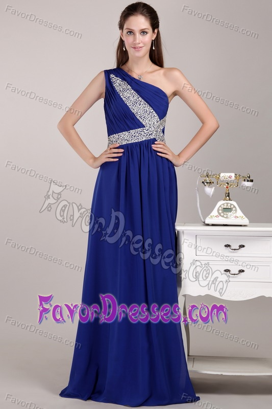 Blue Empire Chiffon Prom Celebrity Dresses with Single Shoulder and Beading