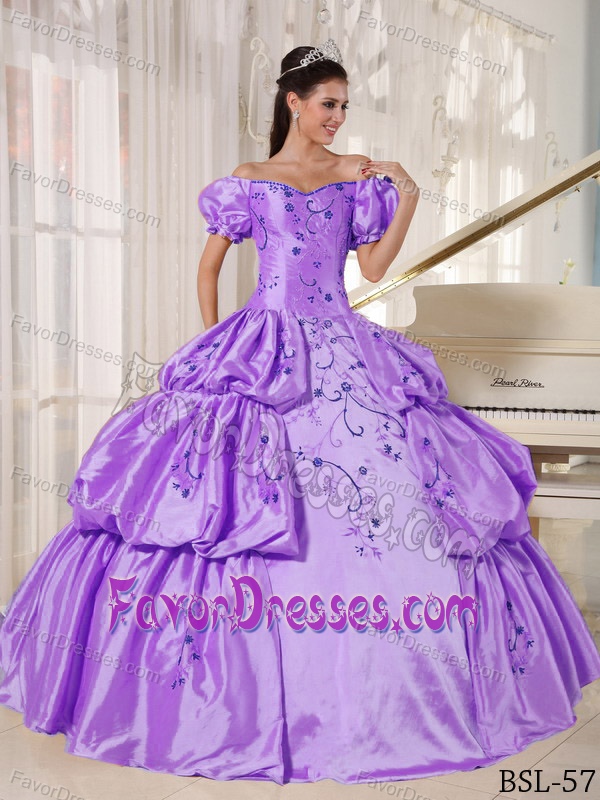 Angel Off The Shoulder Sweet Sixteen Dresses in Taffeta with Embroidery