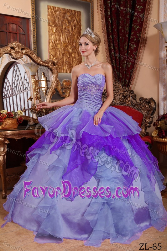 Stunning Ball Gown Sweetheart Quinceanera Gowns in Organza with Beads