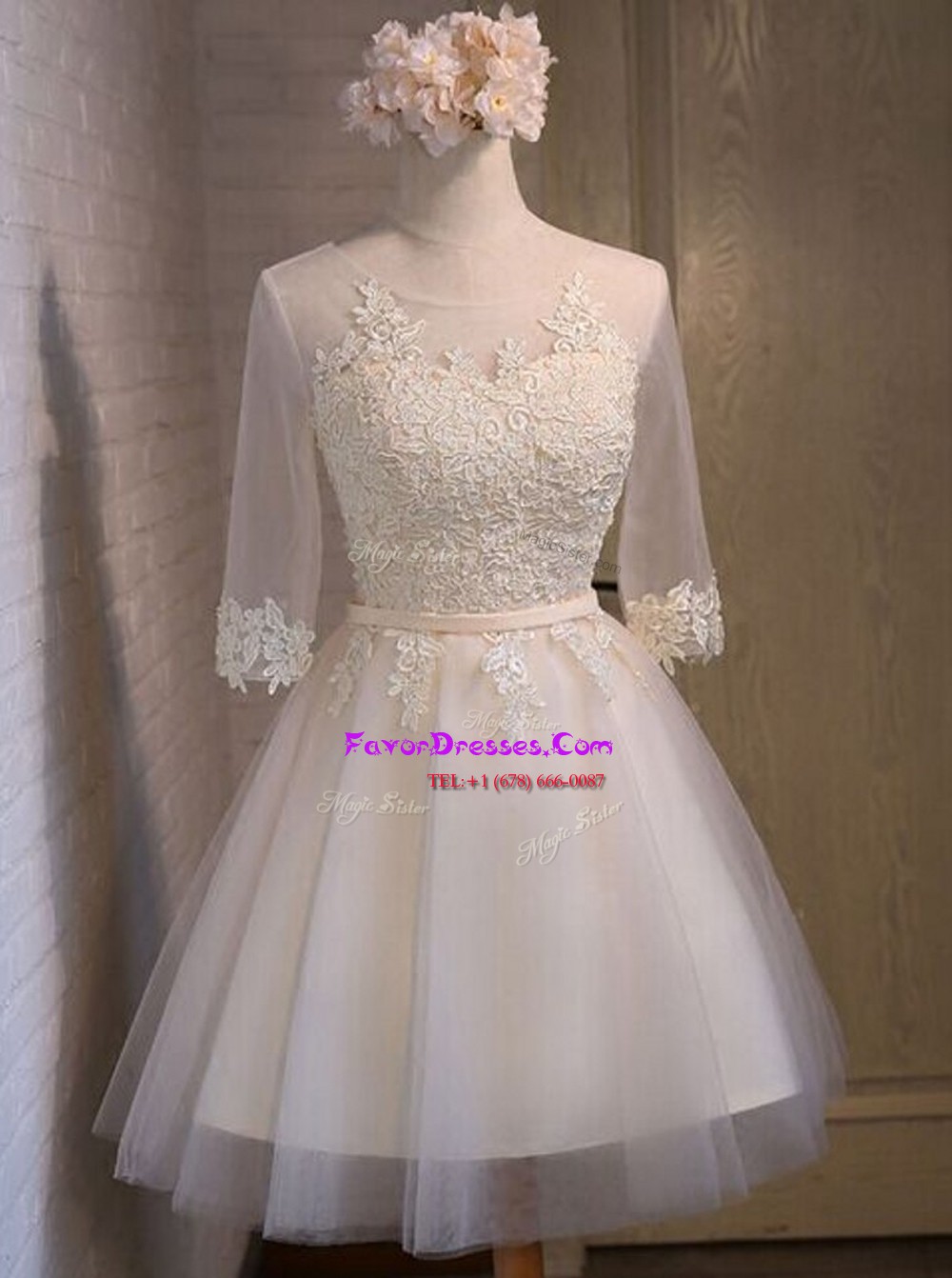  White Scoop Lace Up Appliques Prom Gown Half Sleeves