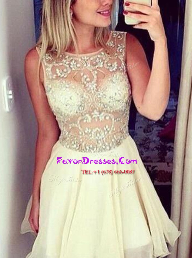  Scoop Sleeveless Knee Length Beading Zipper Homecoming Dress with Champagne