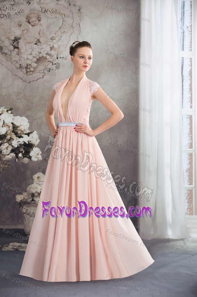 Vintage-inspired Baby Pink Empire V-neck Evening Dress with Silver Sash