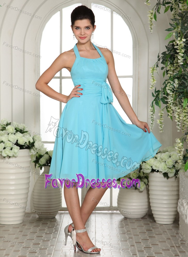 Popular Aqua Blue Halter Top Zipper-up Prom Dress for Graduation with Sash