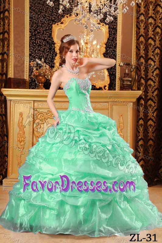 Inexpensive Sweetheart Organza Ball Gown Sweet 15 Dress in Apple Green