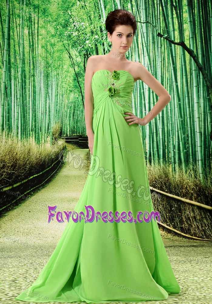 Wholesale Sweetheart Spring Green Prom Graduation Dresses with Flowers