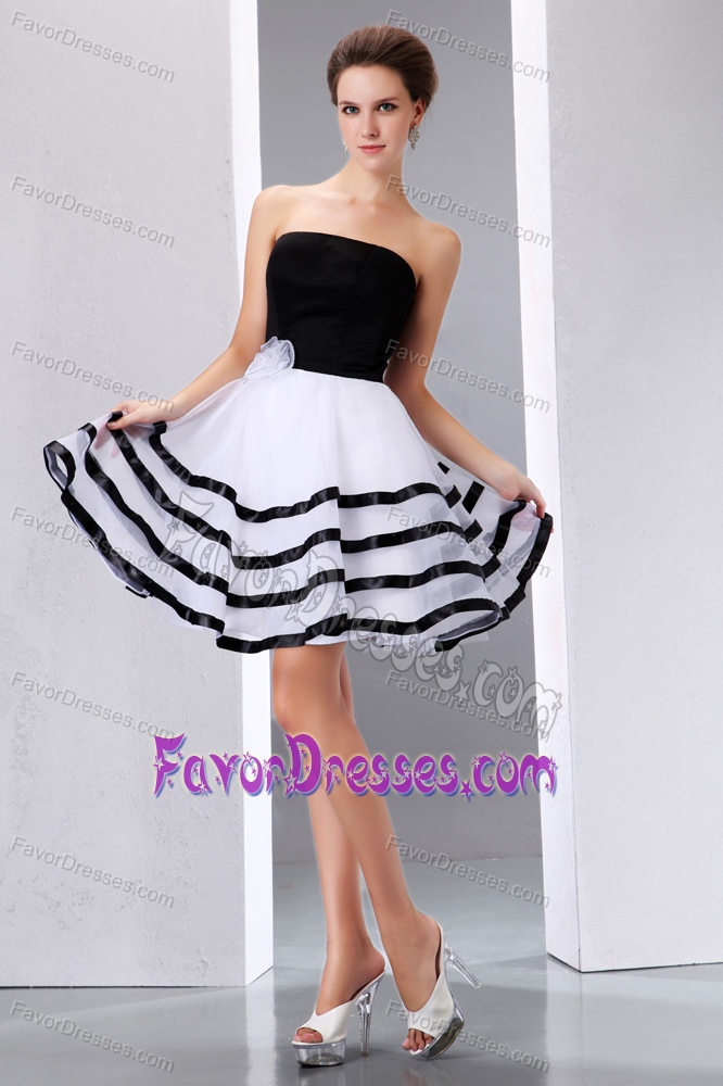 Black and White Strapless Junior Prom with Layers and Handmade Flower