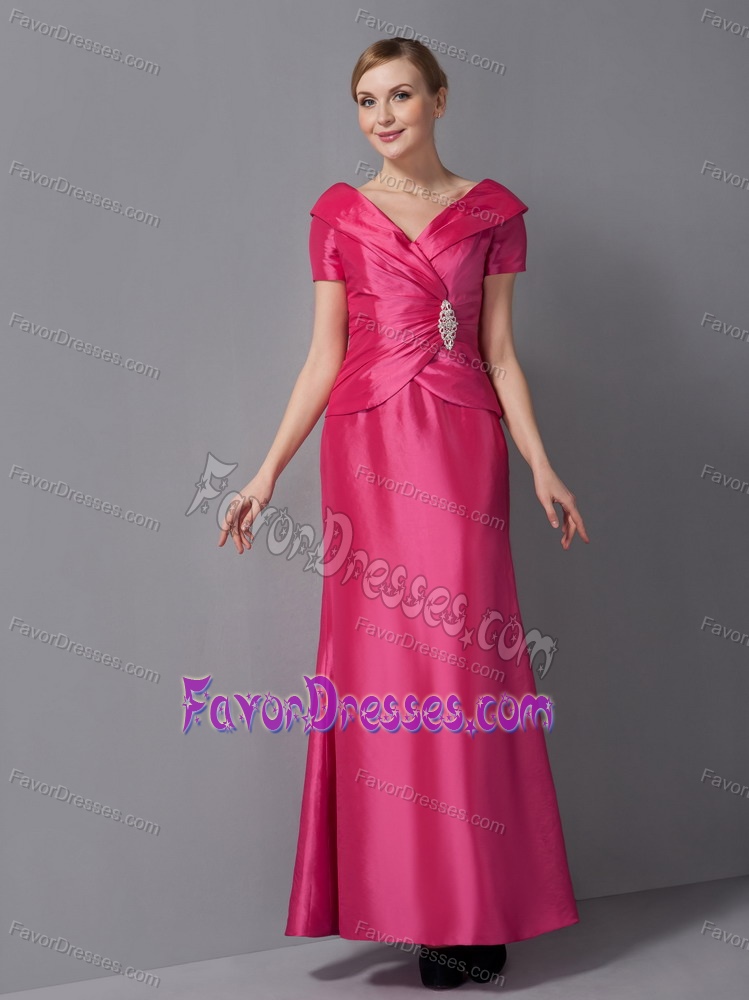 Essential Hot Pink Column V-neck Mother of the Bride Dresses in Taffeta
