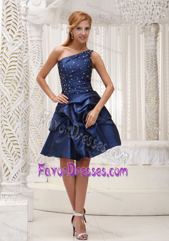 Navy Blue One Shoulder Prom Attire in Taffeta with Beadings and Pick-ups