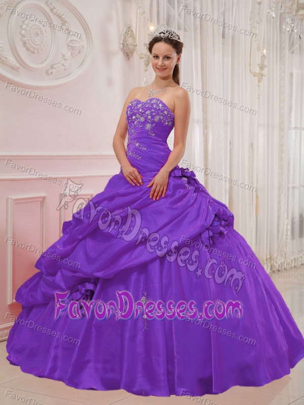 Most Recent Purple Sweetheart Quinces Dresses in Taffeta with Appliques