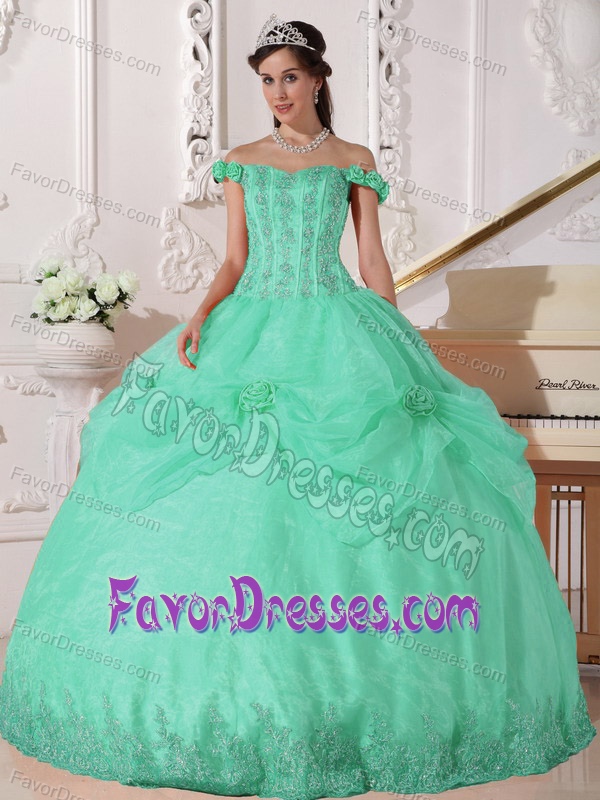 Gorgeous Off The Shoulder Lace-up Quinceanera Dresses in Apple Green