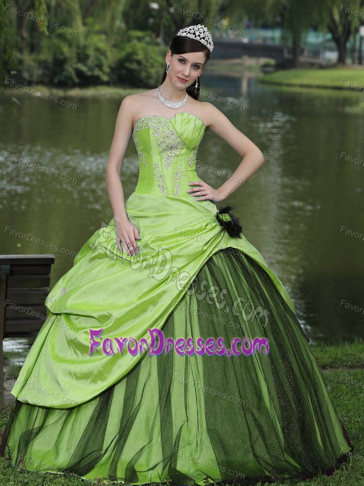 Spring Green Taffeta and Tulle Lovely Strapless Quince Dress with Beading