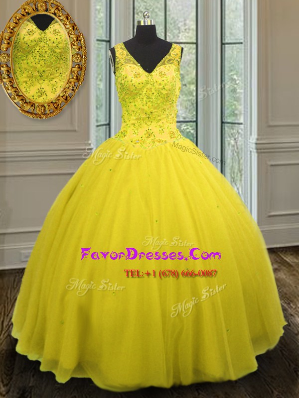 Modest Ball Gowns Quinceanera Dress Yellow V-neck Tulle Sleeveless Floor Length Zipper