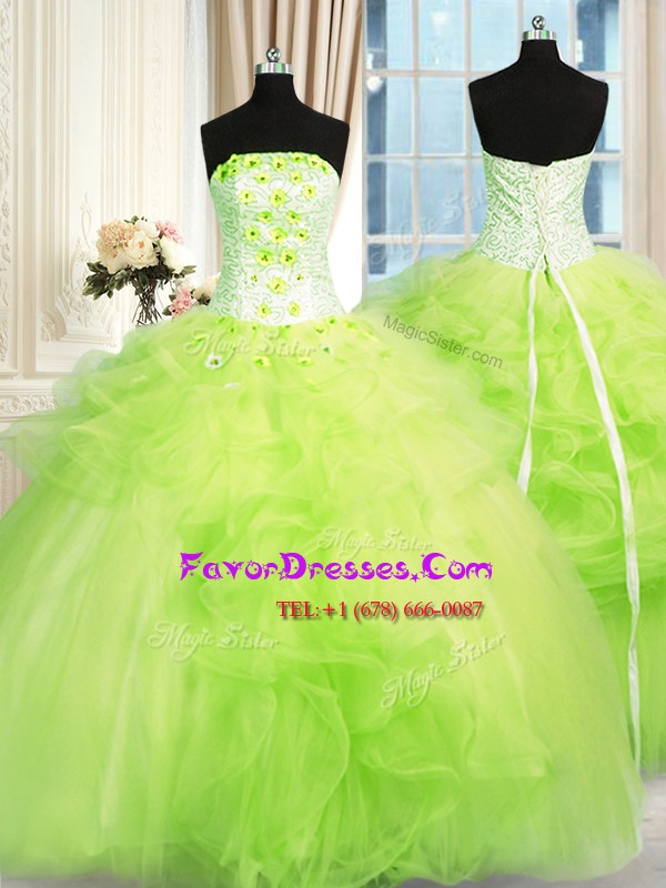 Fashionable Sleeveless Beading and Ruffles Lace Up Quince Ball Gowns