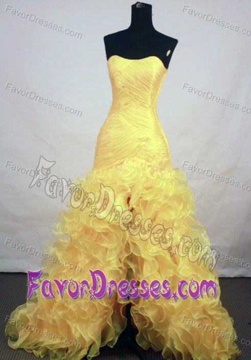 Yellow Strapless Beauty Prom Court Dresses with Ruffles and Ruches in Organza