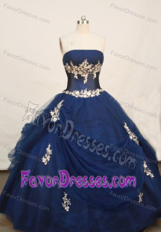 Dreamy Quinceanera Gowns in Navy Blue with White Appliques