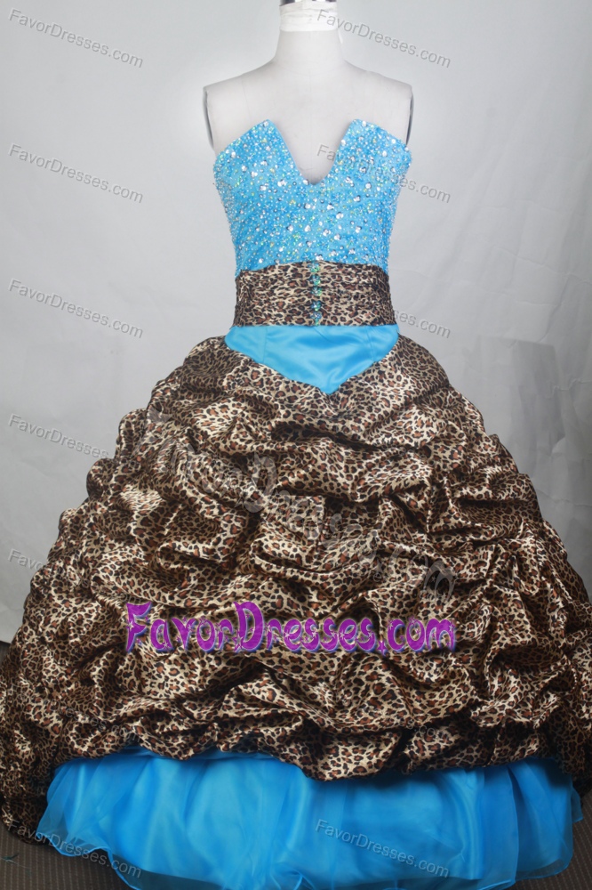 Discount V-neck Beaded Quinceanera Gown Dresses in Blue and Leopard
