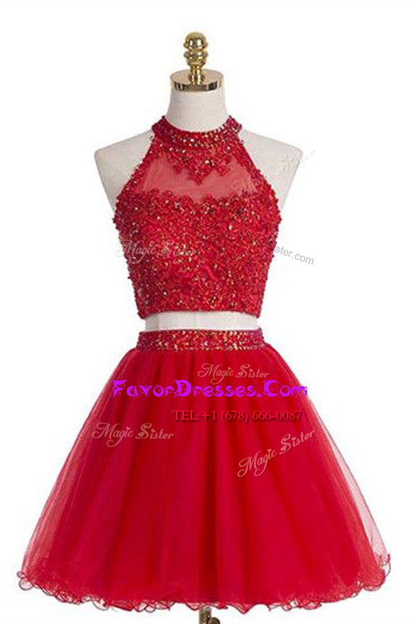  Halter Top Sleeveless Tulle Knee Length Zipper Dress for Prom in Red with Beading