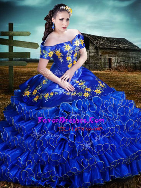  Royal Blue Ball Gowns Off The Shoulder Short Sleeves Organza Floor Length Lace Up Embroidery and Ruffled Layers Quinceanera Gown