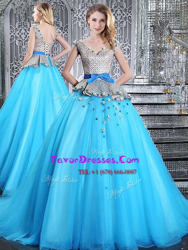  Brush Train Ball Gowns Quinceanera Gowns Baby Blue V-neck Tulle Sleeveless Lace Up