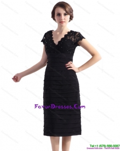 2015 Cap Sleeves Black Prom Dress with Beading and Ruching
