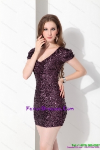 2015 Luxurious V Neck Mini Length Prom Dress with Sequins