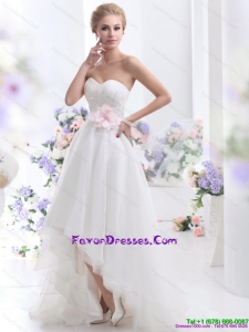 2015 Maternity Sweetheart High Low Wedding Dress with Lace and Hand Made Flowers