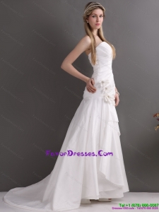 White Brush Train Sweetheart Ruching Designer Wedding Dresses with Hand Made Flowers