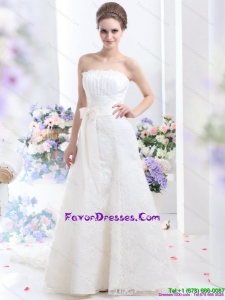White Strapless Laced Wedding Dresses with Bowknot and Brush Train