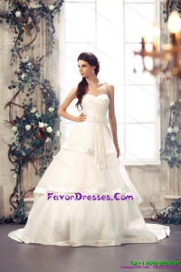 Fashionable Sweetheart White Bridal Gowns with Chapel Train