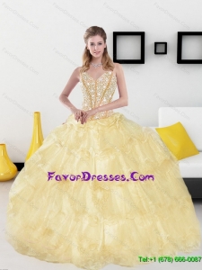 2015 Classical Sweetheart Custom Made Quinceanera Dresses with Beading and Ruffled Layers