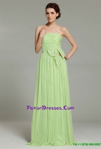 Discount Apple Green Brush Train Prom Dresses in Bowknot and Ruching