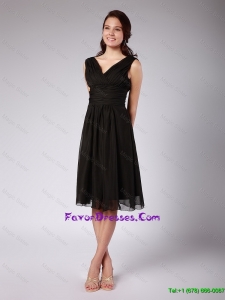 Pretty Fashionable Ruched Black Chiffon Prom Dresses with V Neck